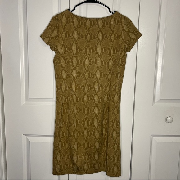 Lauren Ralph Lauren Snakeskin Print Dress Size Small Short Sleeve Beige Brown - Picture 2 of 7